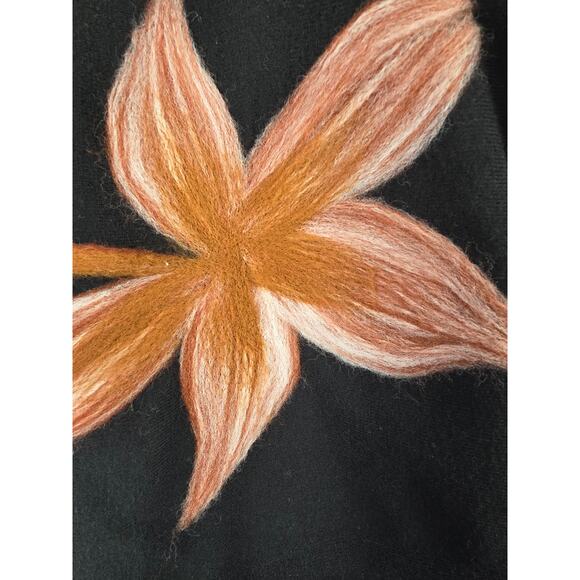 Aaeda Art To Wear Fuzzy Flower Embroidered Sweater M Womens Black Artsy Soft - Picture 4 of 7